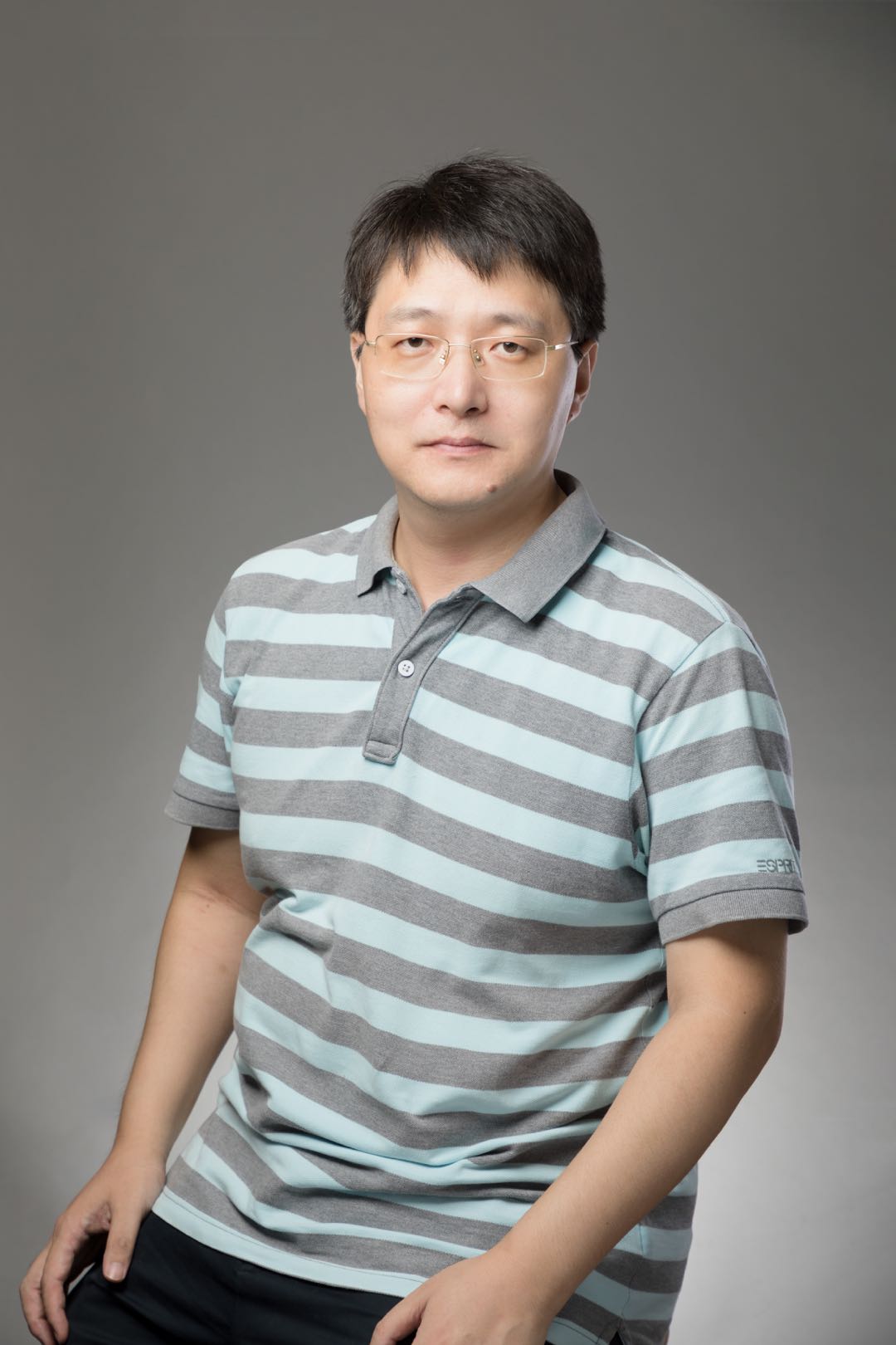 马博在线登录创新论坛第九百五十七讲：Searching New Phenomenon in Uniformly Hyperbolic Systems