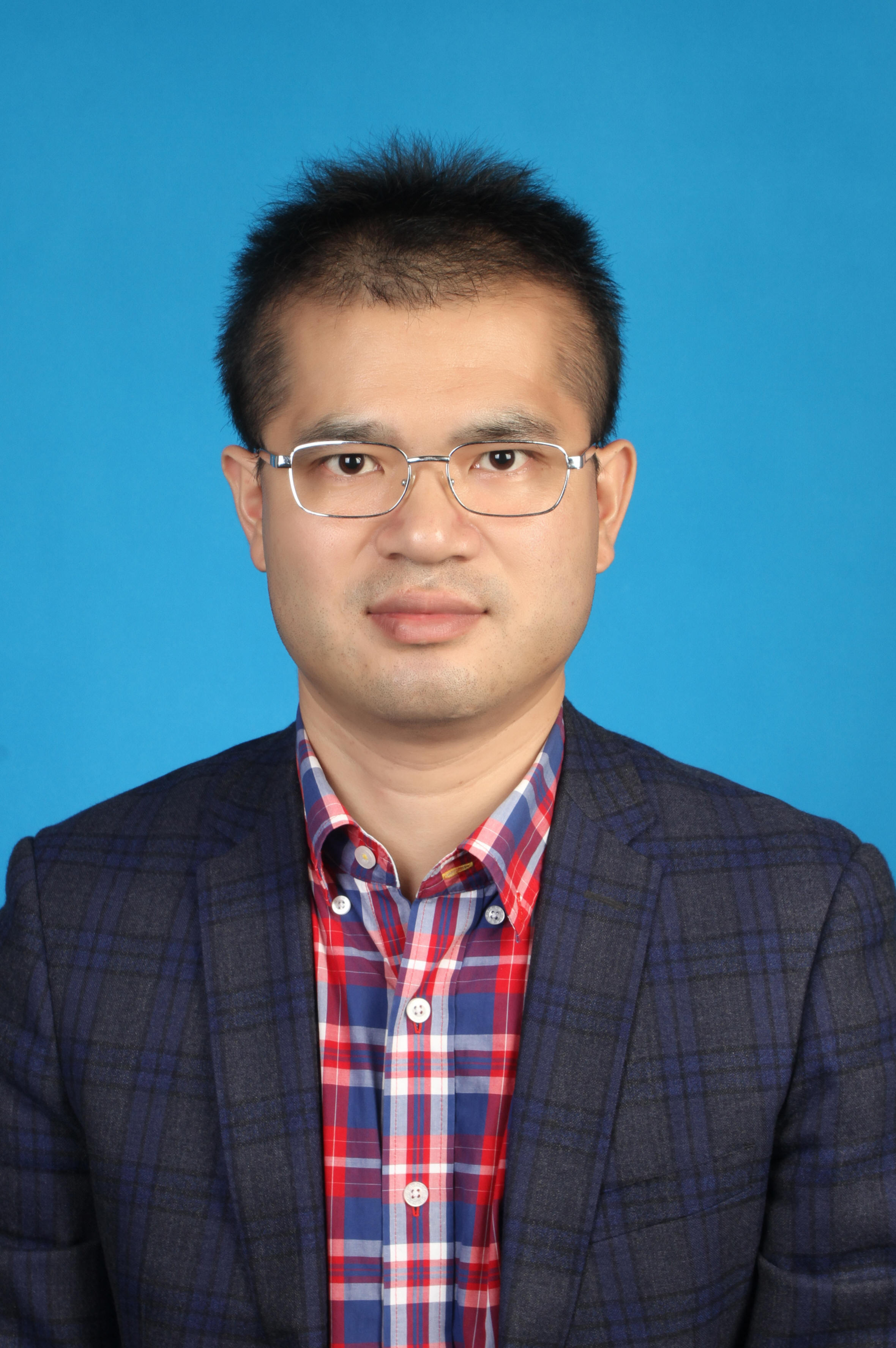 马博在线登录创新论坛第一千一百三十五讲：分布式机器学习网