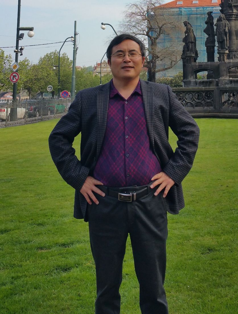 马博在线登录创新论坛第九百二十九讲：一种全新的含能材料低感机制